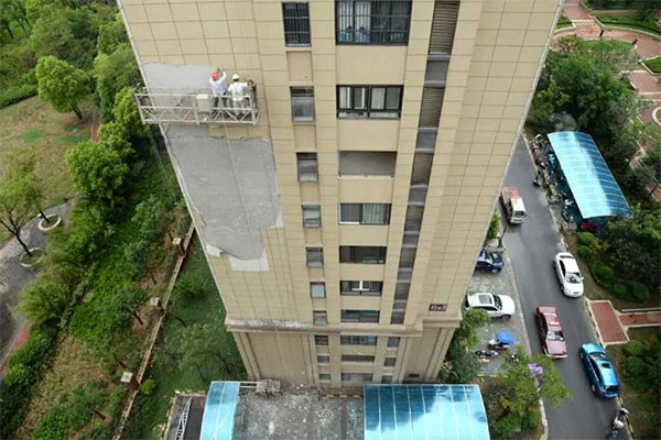 外墻真石漆附著力差導(dǎo)致脫落是哪里出了問(wèn)題？